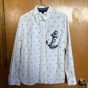 Nice blouse, excellent condition.